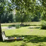 Zum Hirsch Гостевой дом 3*