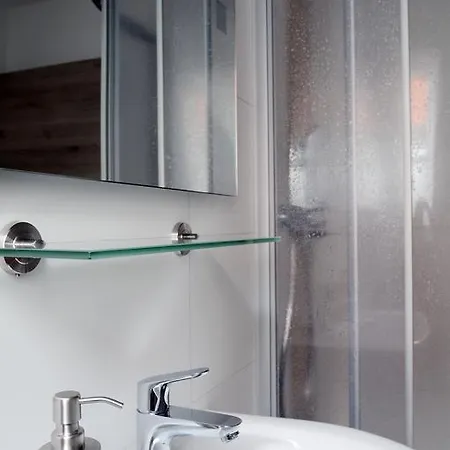 Zum Hirsch Πανσιόν 3*