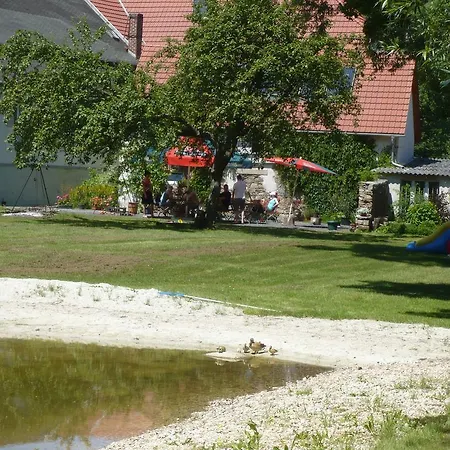 Zum Hirsch Guest house